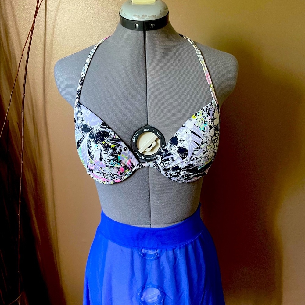 Bikini top by VS
